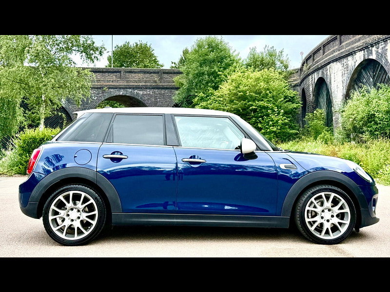 MINI Hatch 1.5 Cooper Auto Petrol Euro 6 (s/s) 5dr