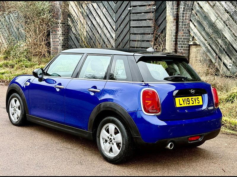 MINI Hatch 1.5 Cooper Classic Steptronic Euro 6 (s/s) 5dr