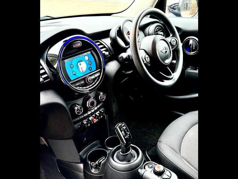 MINI Hatch 1.5 Cooper Classic Steptronic Euro 6 (s/s) 5dr