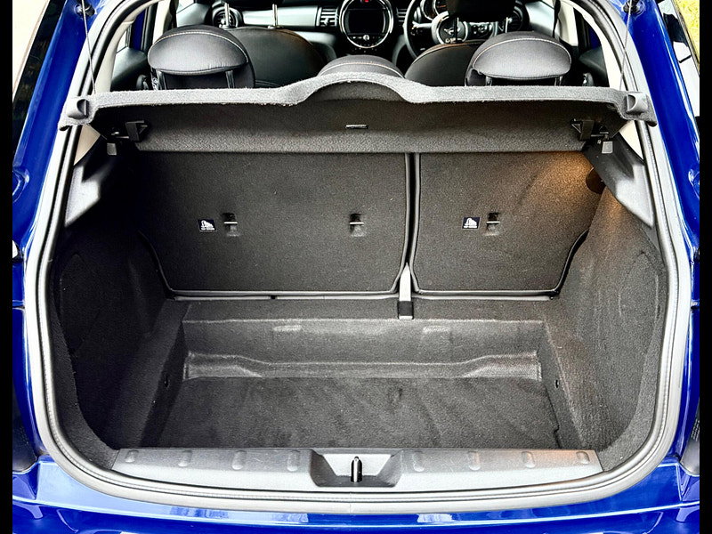 MINI Hatch 1.5 Cooper Classic Steptronic Euro 6 (s/s) 5dr