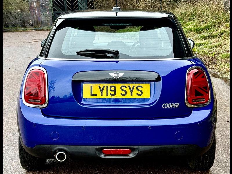 MINI Hatch 1.5 Cooper Classic Steptronic Euro 6 (s/s) 5dr