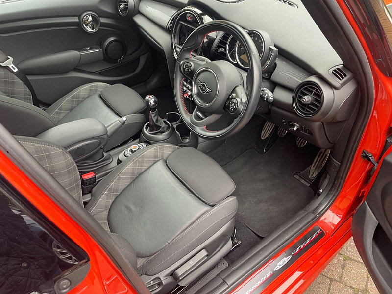 MINI Hatch 1.5 Cooper Euro 6 (s/s) 5dr