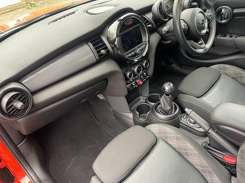 MINI Hatch 1.5 Cooper Euro 6 (s/s) 5dr