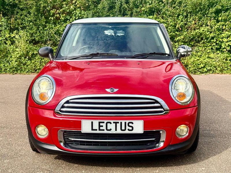 MINI Hatch 1.6 Cooper Hatchback 3dr Petrol Auto