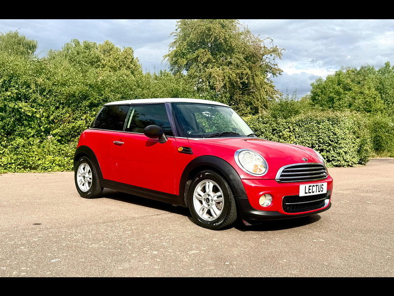 MINI Hatch 1.6 Cooper Hatchback 3dr Petrol Auto