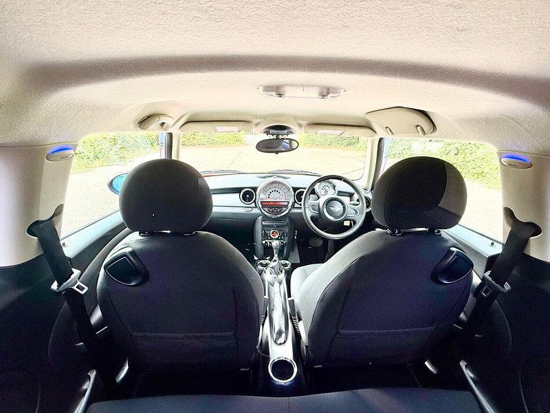 MINI Hatch 1.6 Cooper Hatchback 3dr Petrol Auto
