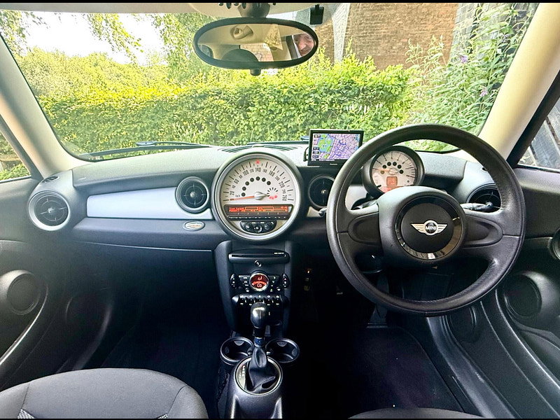 MINI Hatch 1.6 Cooper Auto Euro 5 3dr