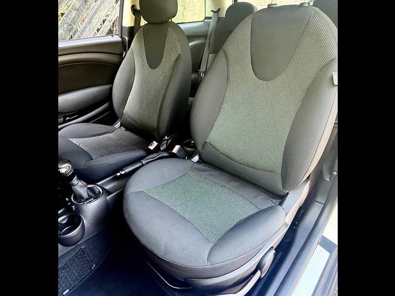 MINI Hatch 1.6 Cooper Auto Euro 5 3dr