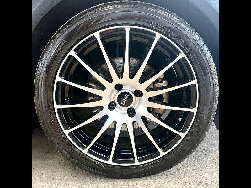 MINI Hatch 1.6 Cooper Auto Euro 5 3dr
