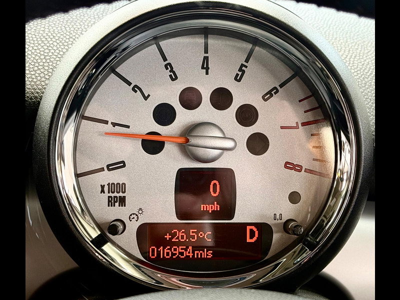 MINI Hatch 1.6 Cooper Auto Euro 5 3dr