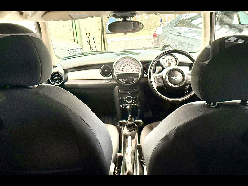 MINI Hatch 1.6 Cooper Auto Euro 5 3dr