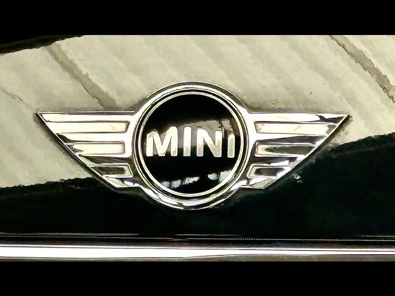 MINI Hatch 1.6 Cooper Auto Euro 5 3dr