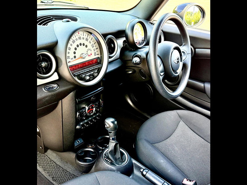MINI Hatch 1.6 Cooper Auto Euro 6 3dr
