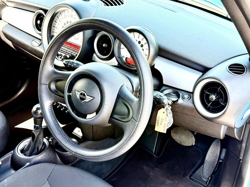 MINI Hatch 1.6 Cooper Auto Euro 6 3dr