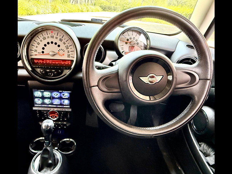MINI Hatch 1.6 Cooper Auto Euro 6 3dr