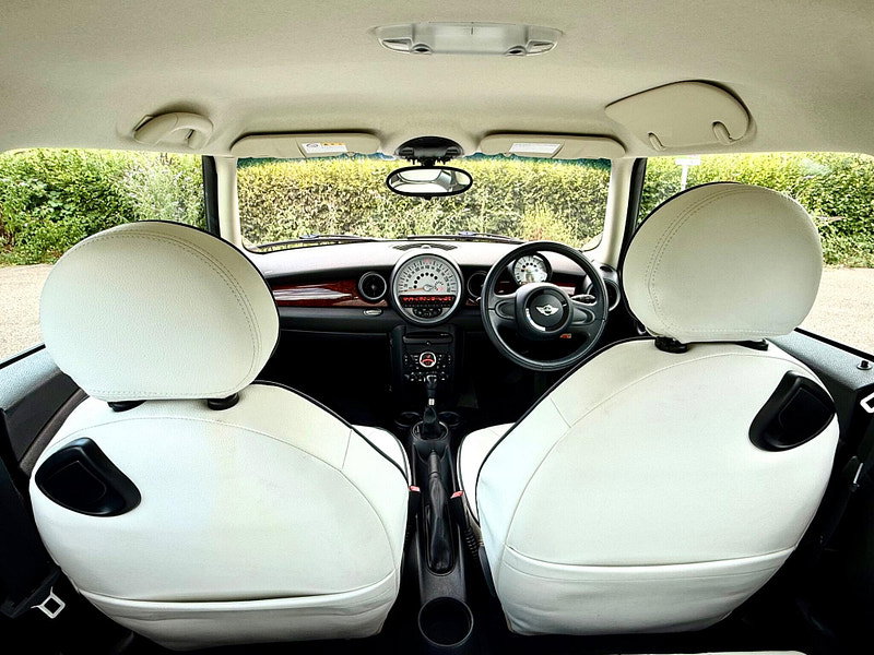 MINI Hatch 1.6 Cooper Auto Euro 6 3dr
