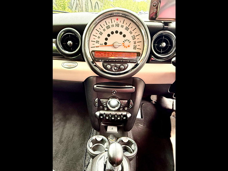 MINI Hatch 1.6 Cooper Baker Street Euro 6 3dr Auto