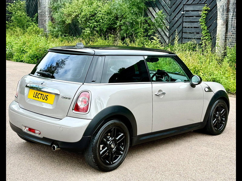 MINI Hatch 1.6 Cooper Baker Street Euro 6 3dr Auto