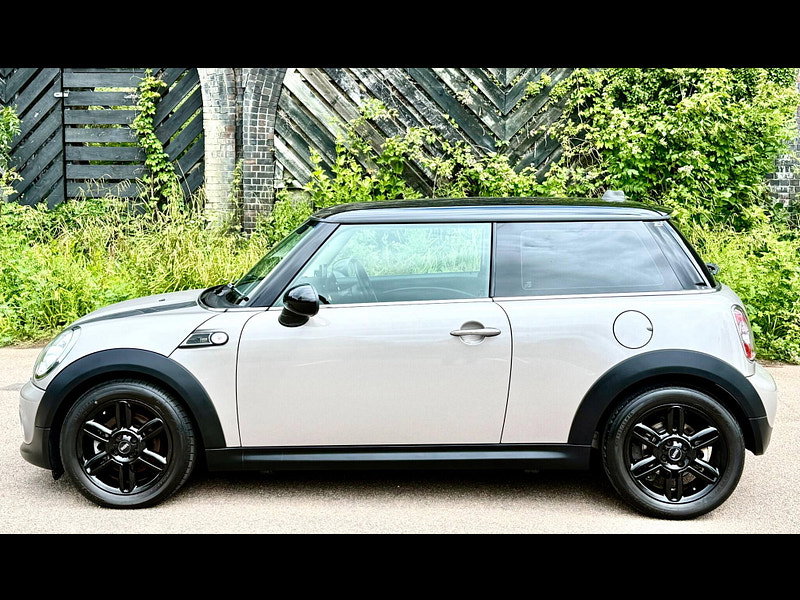 MINI Hatch 1.6 Cooper Baker Street Euro 6 3dr Auto