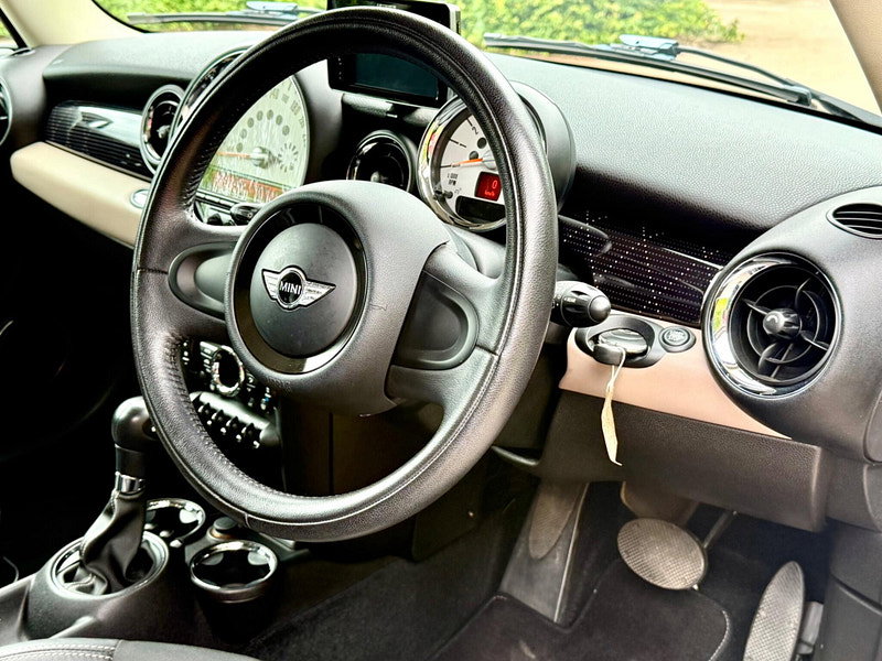 MINI Hatch 1.6 Cooper Baker Street Euro 6 3dr Auto
