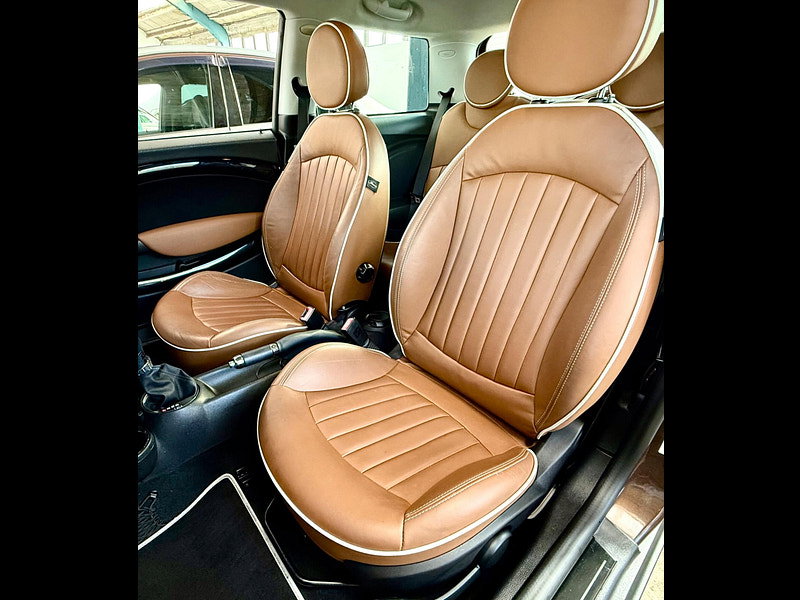 MINI Hatch 1.6 Cooper Mayfair 50 Steptronic 3dr