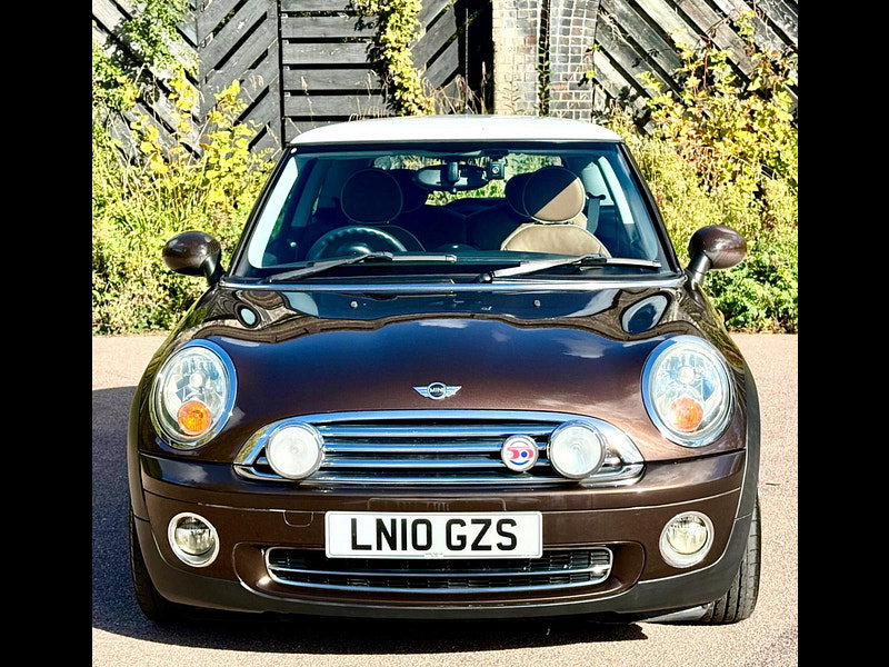 MINI Hatch 1.6 Cooper Mayfair 50 Steptronic 3dr