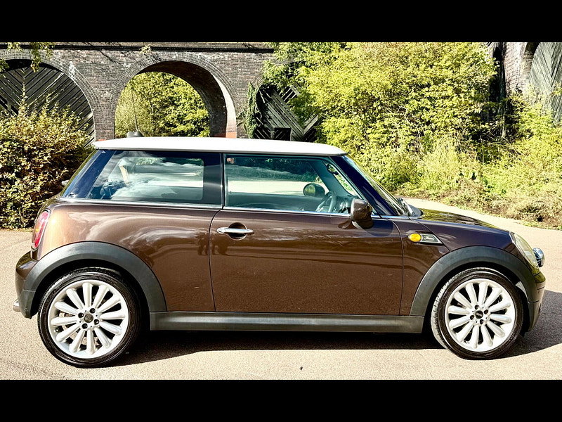 MINI Hatch 1.6 Cooper Mayfair 50 Steptronic 3dr