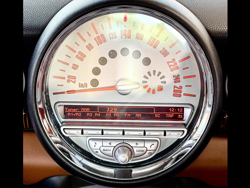 MINI Hatch 1.6 Cooper Mayfair 50 Steptronic 3dr