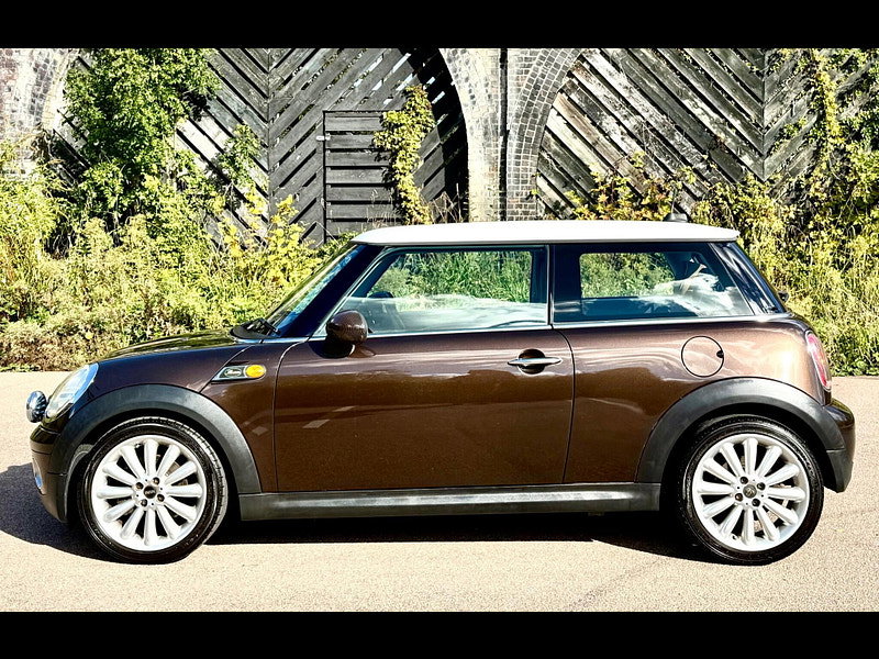 MINI Hatch 1.6 Cooper Mayfair 50 Steptronic 3dr