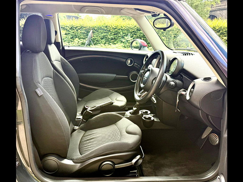 MINI Hatch 1.6 Cooper S Auto Euro 5 3dr