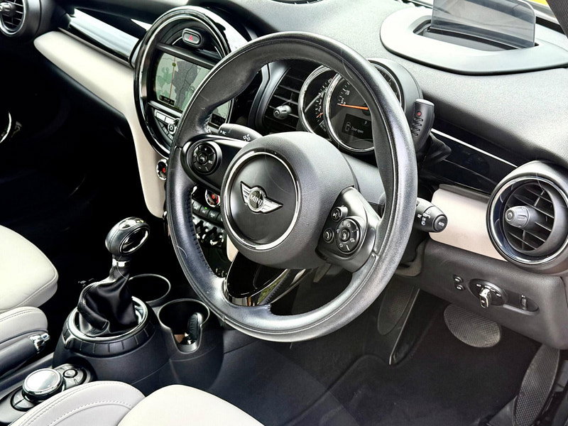 MINI Hatch 2.0 Cooper S Auto Euro 6 (s/s) 3dr