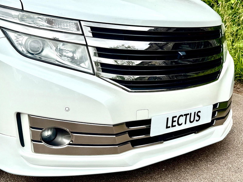 Nissan Elgrand Rider Black Line Edition 2.5 Petrol