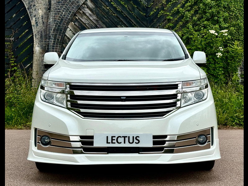 Nissan Elgrand Rider Black Line Edition 2.5 Petrol