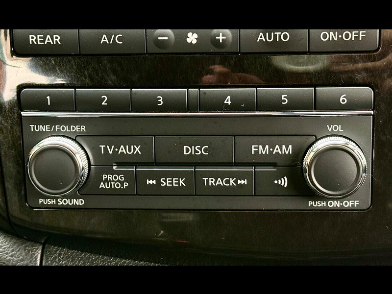 Nissan Elgrand Rider Black Line Edition 2.5 Petrol