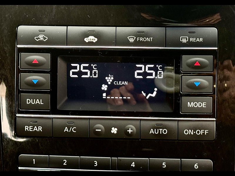 Nissan Elgrand Rider Black Line Edition 2.5 Petrol