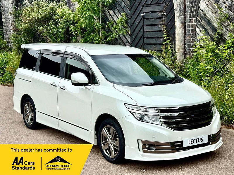 Nissan Elgrand Rider Black Line Edition 2.5 Petrol