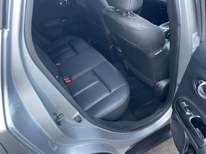 Nissan Juke 1.6 Tekna XTRON Euro 6 5dr
