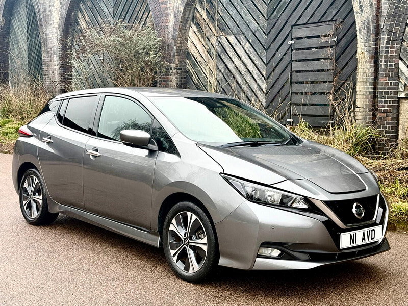 Nissan Leaf 40kWh N-Connecta Auto 5dr