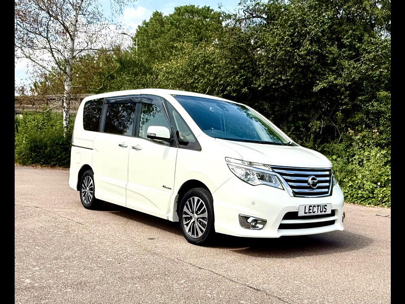 Nissan Serena 2.0 HYBRID HIGHWAY STAR ADVANCED SAFETY