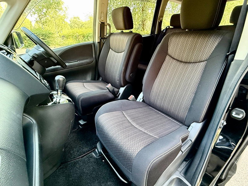Nissan Serena 2.0 Petrol/Hybrid Highway Star 7 Seat