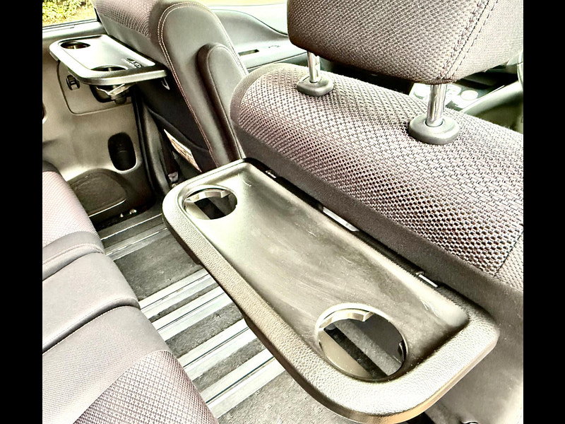 Nissan Serena 2.0 Petrol Hybrid 7 Seat Highway Star