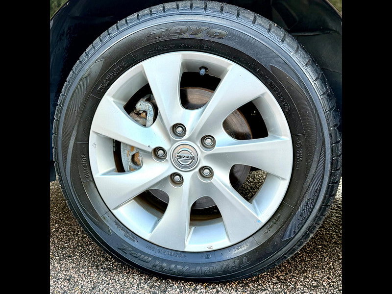 Nissan Serena 2.0 Petrol Hybrid 7 Seat Highway Star