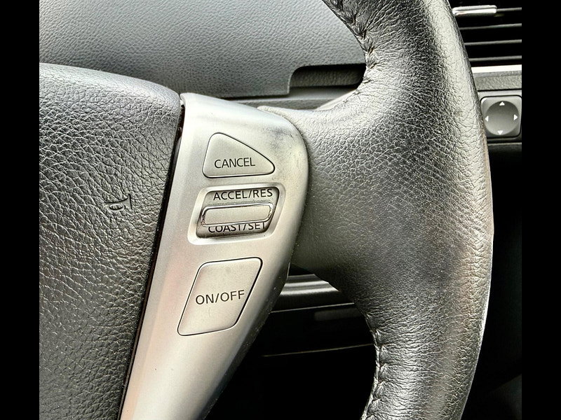 Nissan Serena 2.0 Petrol Hybrid 7 Seat Highway Star