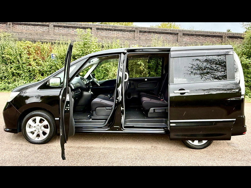 Nissan Serena 2.0 Petrol Hybrid 7 Seat Highway Star