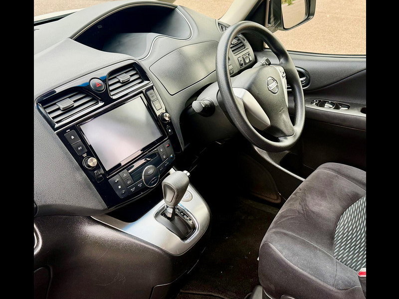 Nissan Serena 20X 2.0 Petrol/Hybrid Auto 5dr 7 Seat