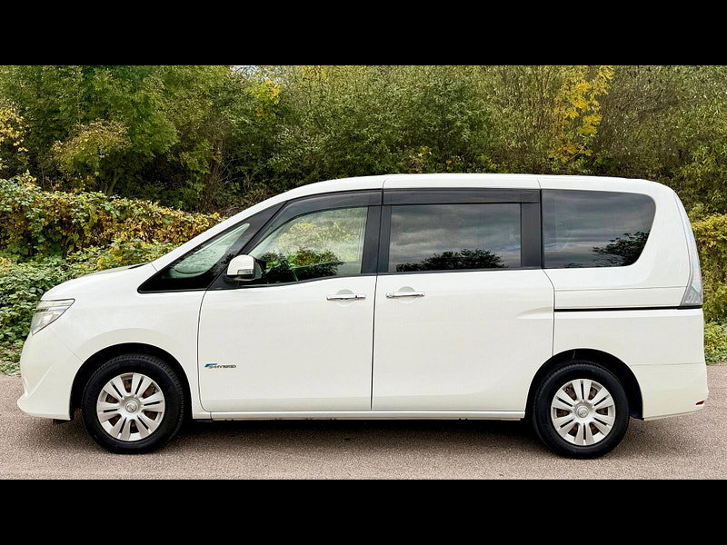 Nissan Serena 20X 2.0 Petrol/Hybrid Auto 5dr 7 Seat