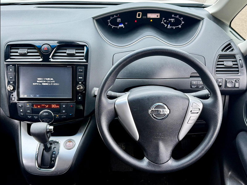 Nissan Serena 20X 2.0 Petrol/Hybrid Auto 5dr 7 Seat