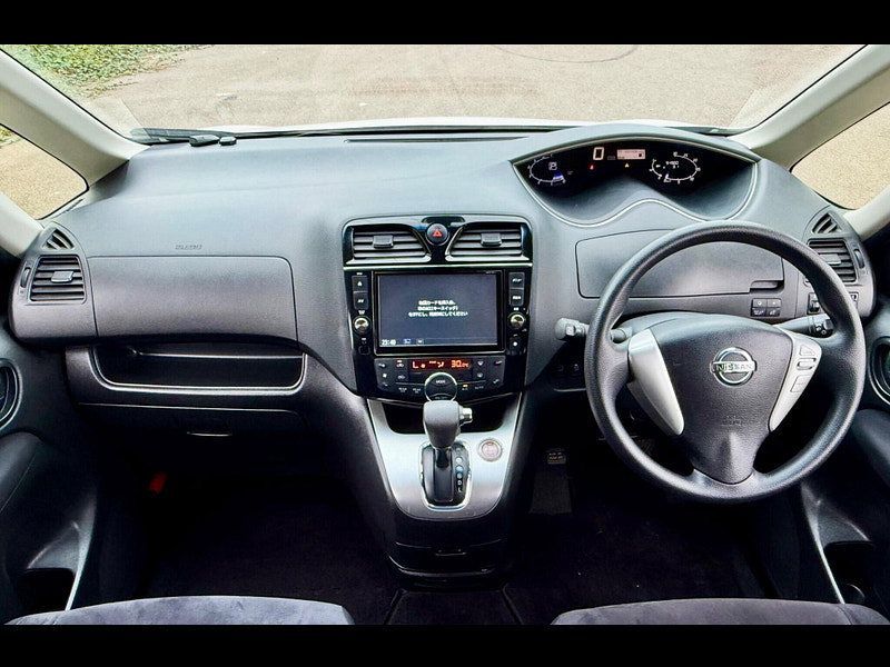 Nissan Serena 20X 2.0 Petrol/Hybrid Auto 5dr 7 Seat