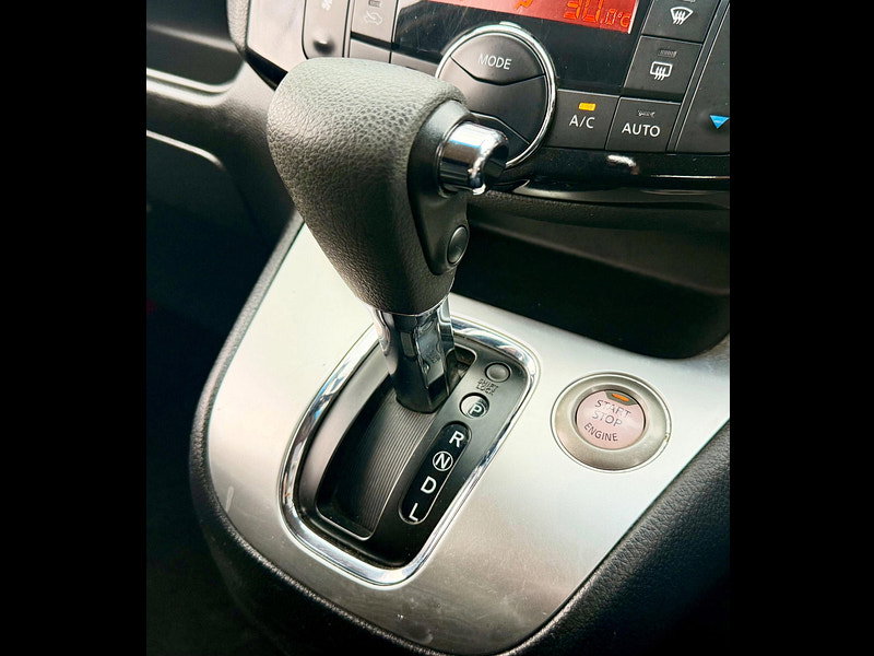 Nissan Serena 20X 2.0 Petrol/Hybrid Auto 5dr 7 Seat