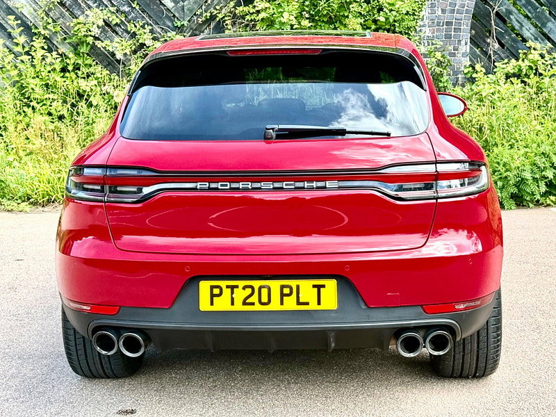 Porsche Macan 2.0T PDK 4WD Euro 6 (s/s) 5dr